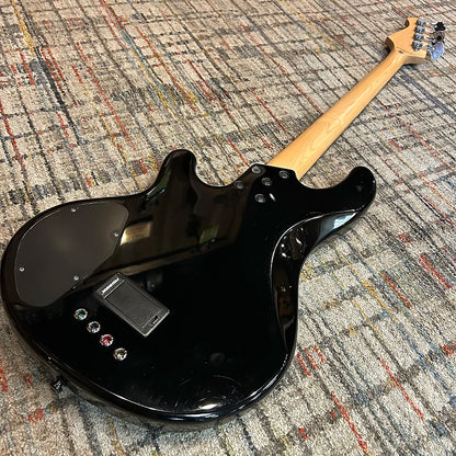 Used Lakland Skyline 44-02 Deluxe - 3 Tone Sunburst