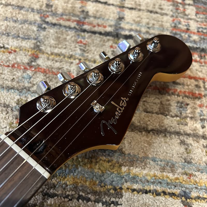 USED Fender MIJ Aerodyne Special Stratocaster - Chocolate Burst