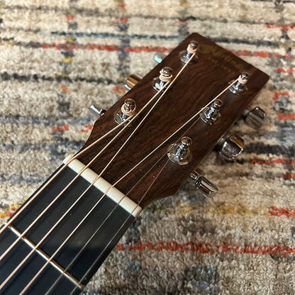 USED Martin Road Series GPC-11E w/ Soft Case - Natural