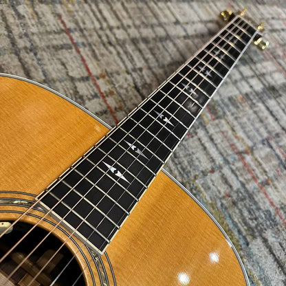 USED Taylor 810 (2003) w/ Case