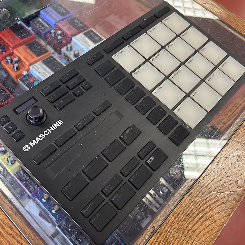 USED Native Instruments Maschine Mikro